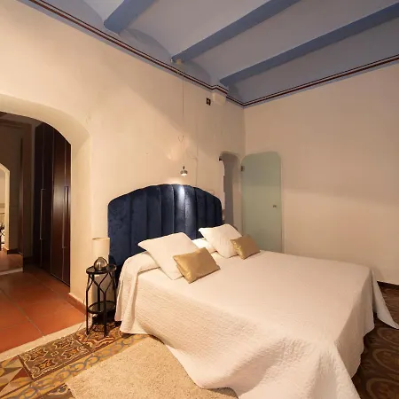 Апартаменты Casa Mediterranea - *